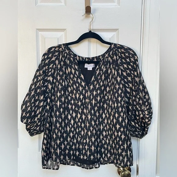 Velvet Graham & Spencer Harmony Nightfall V-Neck Top Women’s Medium NEW W/ TAGS - Picture 1 of 13